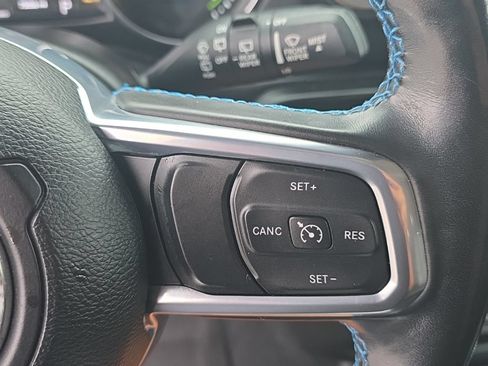 Used 2021 Jeep Wrangler Unlimited Rubicon 4xe w/ Cold Weather Group AWD/4WD image 24