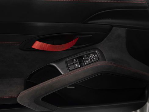 Certified 2021 Porsche 718 Boxster Spyder RWD image 20