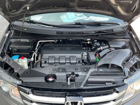 Used 2016 Honda Odyssey Touring Elite image 60