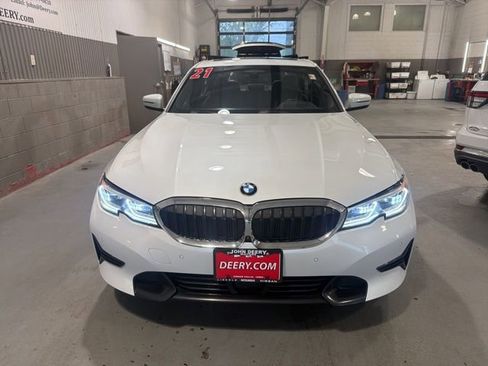 Used 2021 BMW 330e xDrive w/ Executive Package AWD/4WD image 7