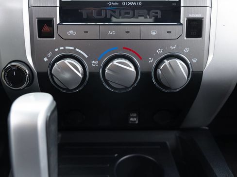 Used 2017 Toyota Tundra SR5 w/ SR5 Upgrade Package image 38