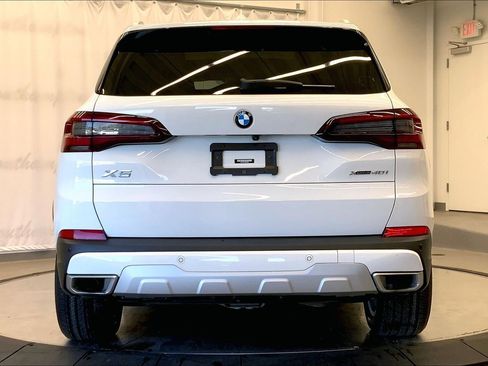 Certified 2023 BMW X5 xDrive40i w/ Premium Package AWD/4WD image 5
