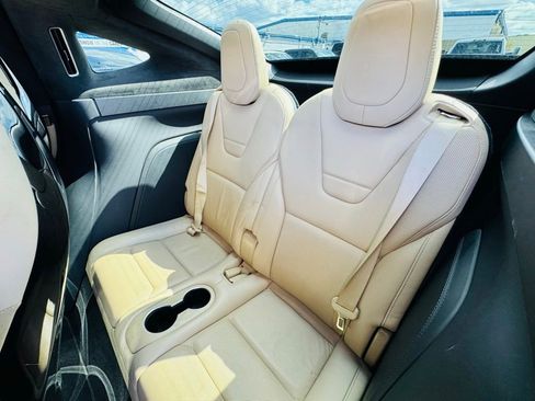 Used 2016 Tesla Model X P90D image 14