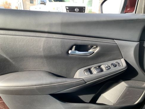 Used 2025 Nissan Sentra SV image 20