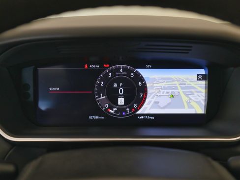 Used 2020 Land Rover Range Rover Sport HST image 35