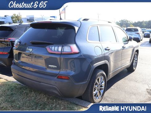 Used 2021 Jeep Cherokee Latitude Plus FWD image 22
