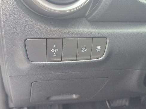 Used 2023 Hyundai Kona SE AWD/4WD image 26