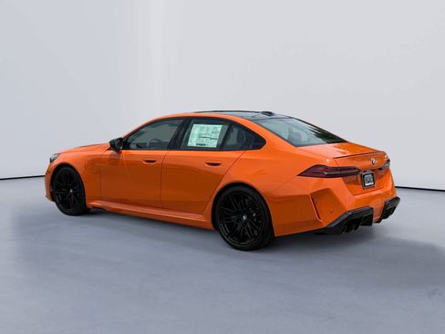 New 2027 BMW M5 w/ Executive Package AWD/4WD image 5