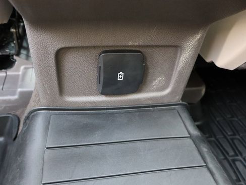 Used 2022 Lincoln Corsair Reserve w/ Equipment Group 201A image 22