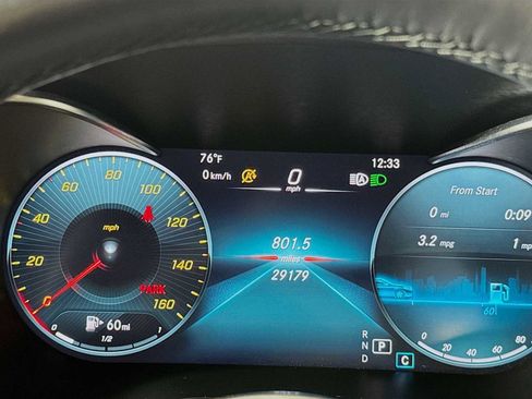 Used 2022 Mercedes-Benz GLC 300 4MATIC Coupe image 12