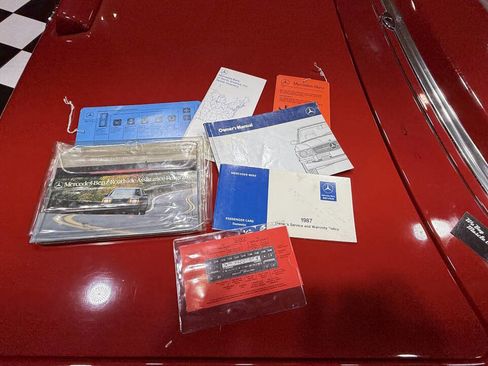 Used 1987 Mercedes-Benz 560 SL image 68