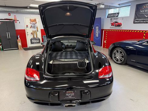 Used 2011 Porsche Cayman RWD image 12