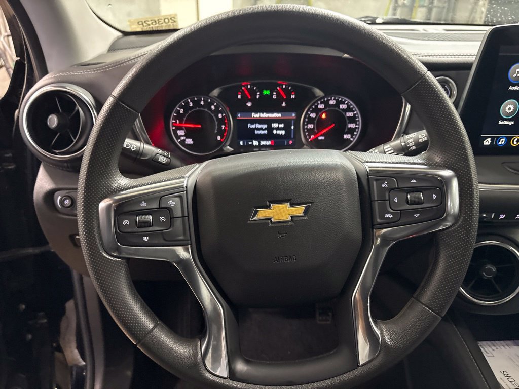 Used 2025 Chevrolet Blazer LT AWD/4WD image 14