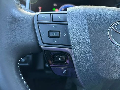 Certified 2025 Toyota Camry SE image 20