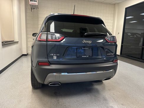 Used 2020 Jeep Cherokee Limited image 39