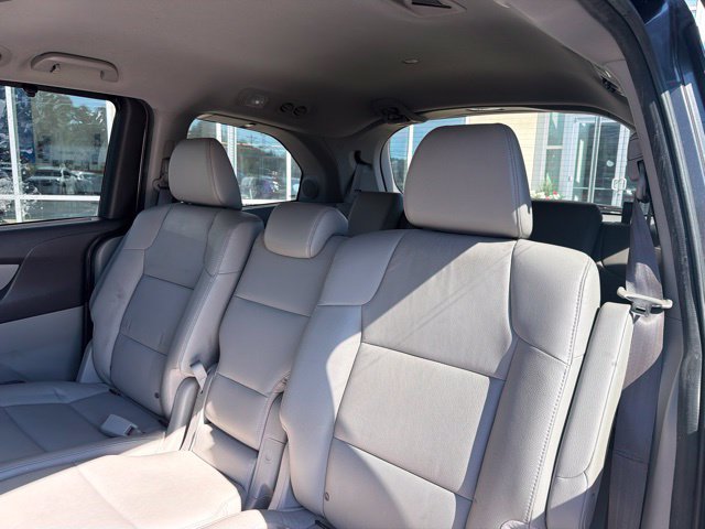 Used 2015 Honda Odyssey Touring Elite image 13