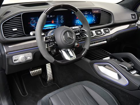 Used 2025 Mercedes-Benz GLS 63 AMG 4MATIC image 14