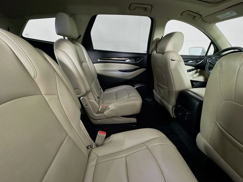 Used 2019 Buick Enclave Essence AWD/4WD image 46