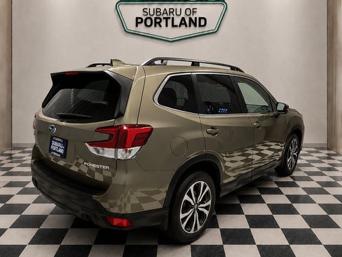 Certified 2023 Subaru Forester Limited AWD/4WD image 4