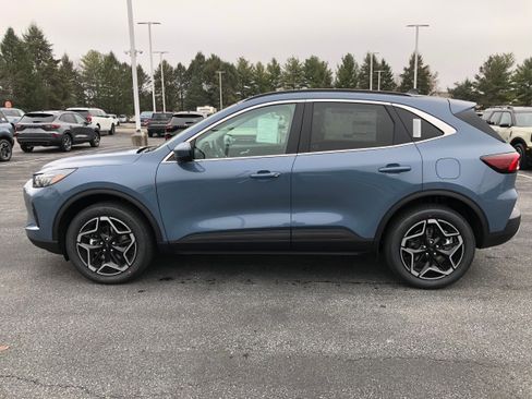 New 2026 Ford Escape Platinum w/ Premium Technology Package image 2