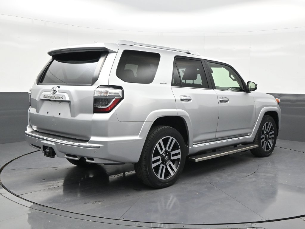 Used 2023 Toyota 4Runner Limited RWD image 5