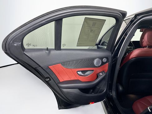 Used 2017 Mercedes-Benz C 300 Sedan image 26