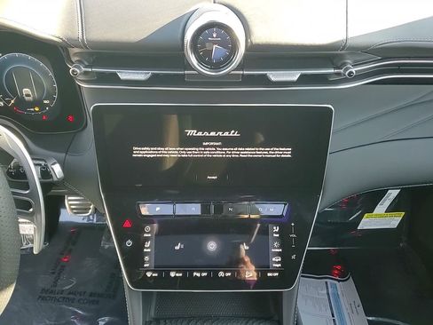 New 2026 Maserati Grecale Modena image 15