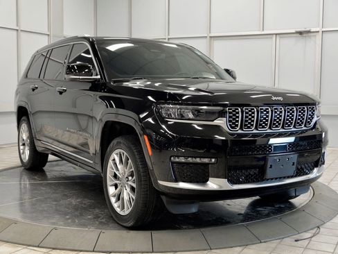 Used 2023 Jeep Grand Cherokee L Summit w/ Advanced Protech Group IV image 2