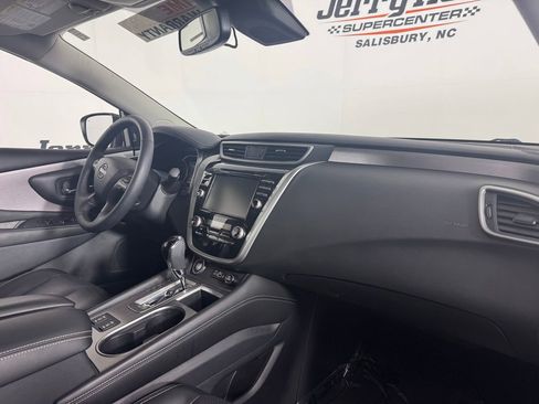 Used 2023 Nissan Murano SL w/ SL Moonroof Package FWD image 33