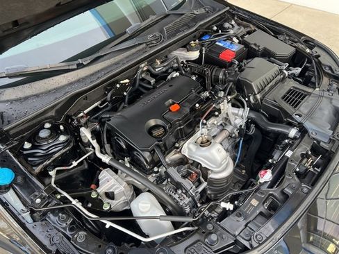 Used 2023 Honda Civic Sport image 33