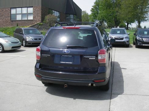Used 2014 Subaru Forester 2.5i Premium w/ All-Weather Package AWD/4WD image 6