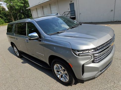 Used 2023 Chevrolet Suburban Premier w/ Premium Package AWD/4WD image 50