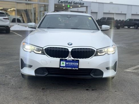Used 2022 BMW 330i xDrive Sedan w/ Premium Package image 10