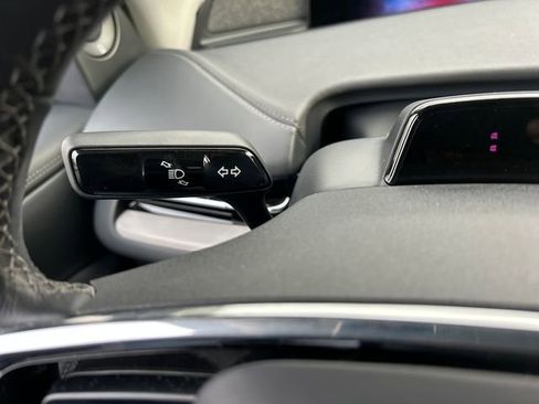 Used 2025 Lincoln Navigator Reserve image 14