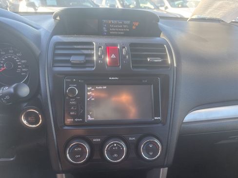 Used 2015 Subaru Forester 2.5i Touring w/ Eyesight & Navigation System image 10