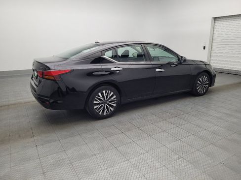Used 2023 Nissan Altima 2.5 SV image 10