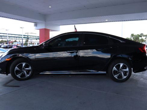Used 2019 Honda Civic LX image 9