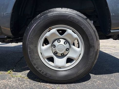 Used 2023 Toyota Tacoma SR AWD/4WD image 18