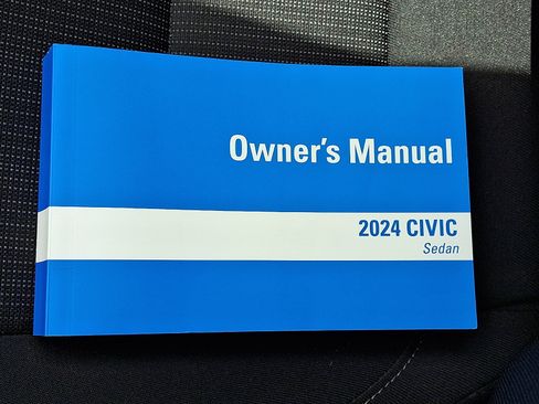 Certified 2024 Honda Civic EX image 29