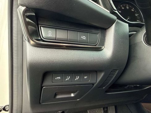 Certified 2023 MAZDA CX-30 AWD 2.5 S w/ Premium Package image 31