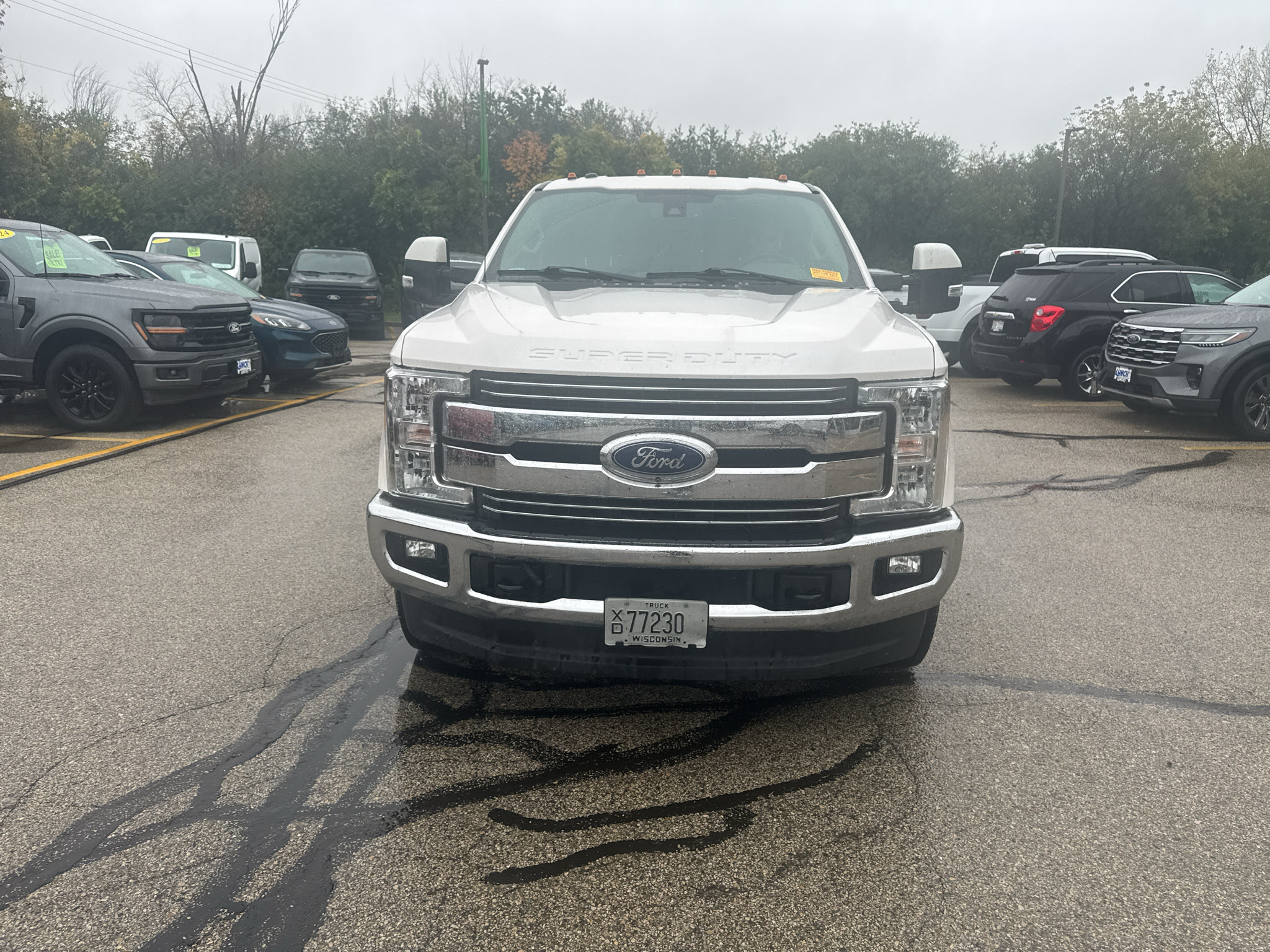 Used 2017 Ford F350 Lariat w/ Tow Technology Bundle AWD/4WD image 2