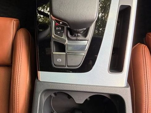 Used 2025 Audi Q5 Prestige w/ Prestige Package AWD/4WD image 28