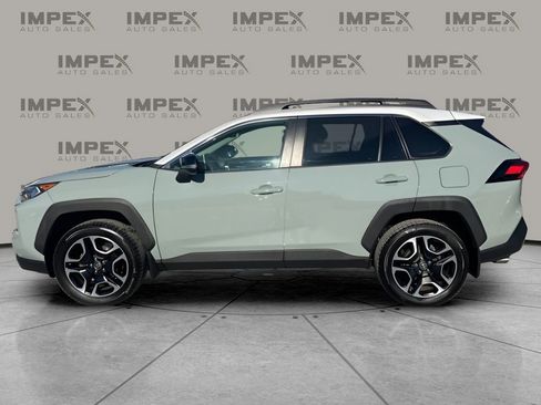Used 2019 Toyota RAV4 Adventure image 2
