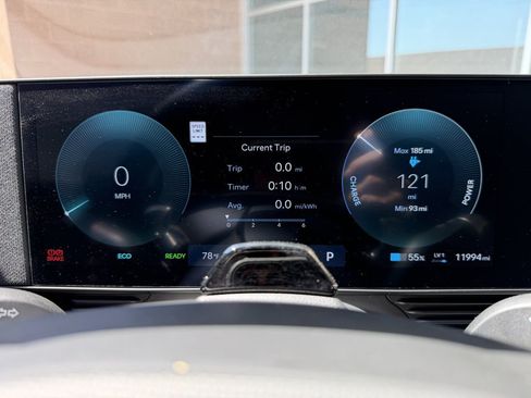 Used 2025 Hyundai Ioniq 5 SEL RWD image 17