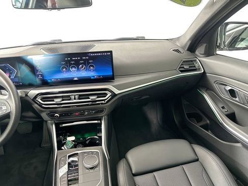 Used 2024 BMW 330e xDrive w/ Convenience Package image 27