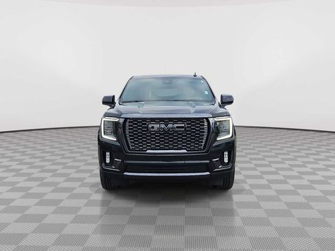 Used 2023 GMC Yukon Denali Ultimate image 3