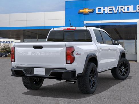 New 2024 Chevrolet Colorado Z71 w/ Z71 Convenience Package 2 AWD/4WD image 4