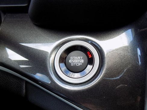 Certified 2023 Jeep Grand Cherokee Altitude image 30