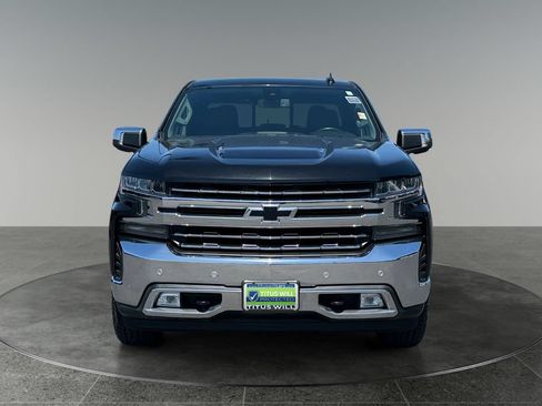 Used 2019 Chevrolet Silverado 1500 LTZ w/ LTZ Premium Package AWD/4WD image 3