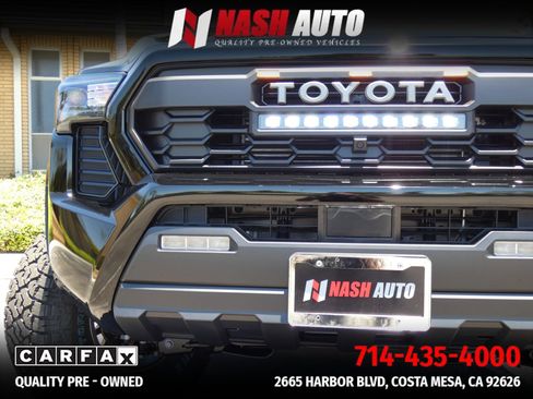 Used 2026 Toyota Tacoma SR5 AWD/4WD image 19